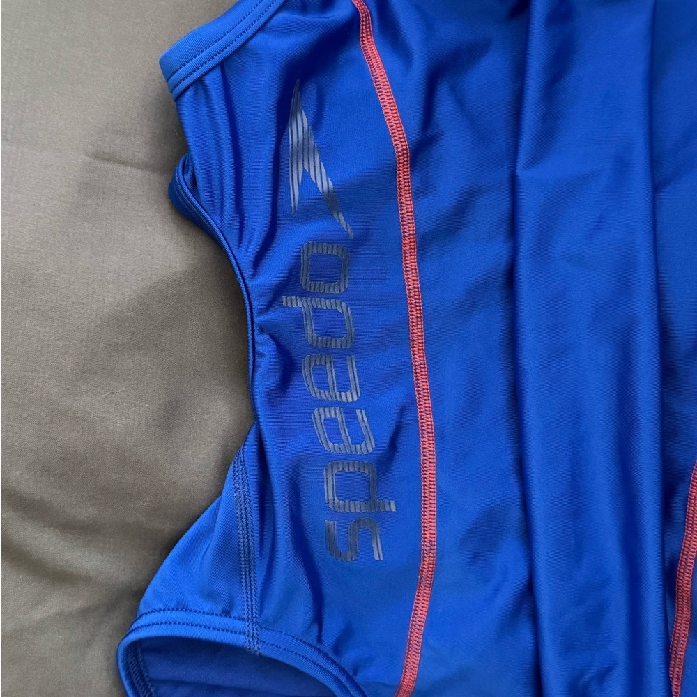 Speedo Women's One Piece in Blue with Red Accents - Discounted Shipping - Picture 2 of 5